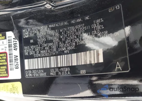 2013 Toyota Sienna Xle V6 8 Passenger z USA, uszkodzony, nr VIN 5TDYK3DC9DS379411